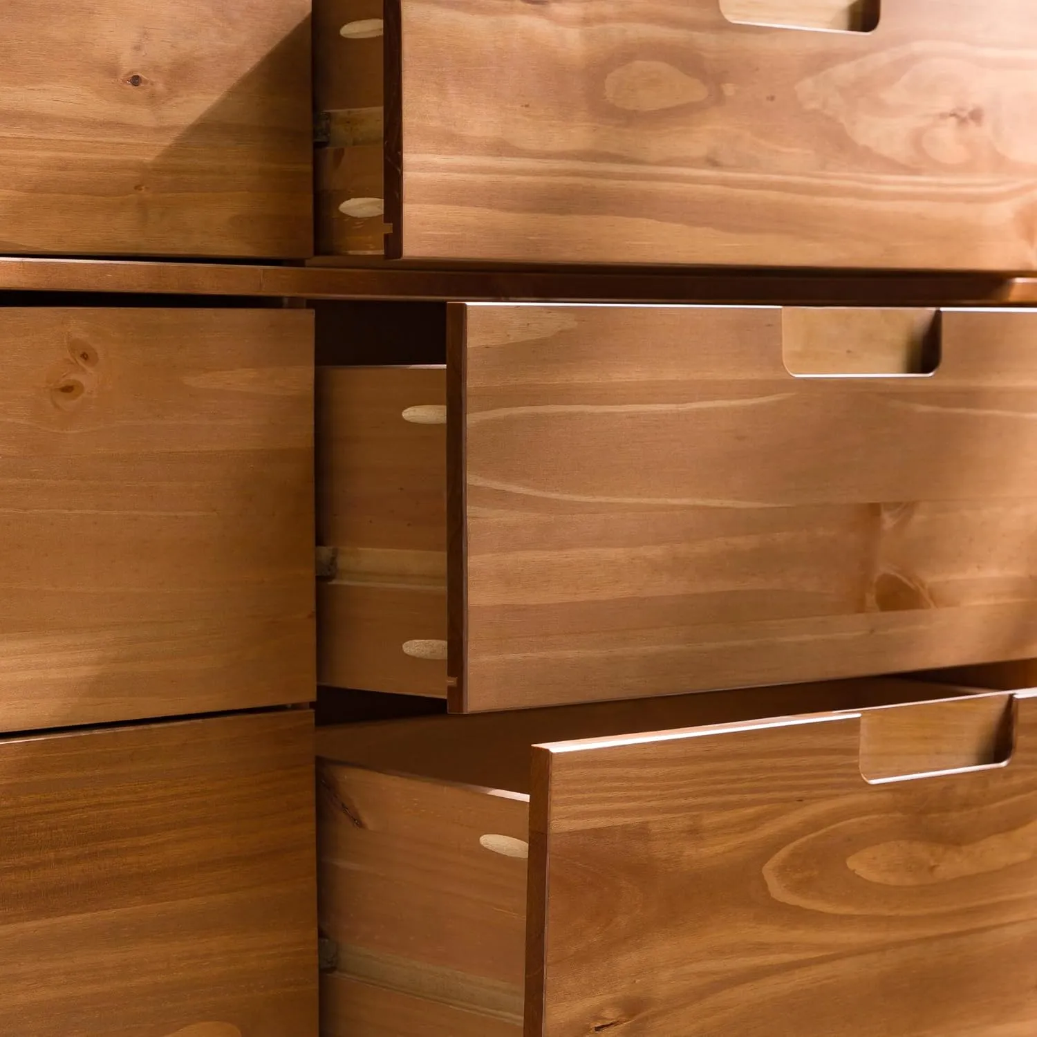 6-Drawer Groove Handle Solid Wood Dresser - Caramel