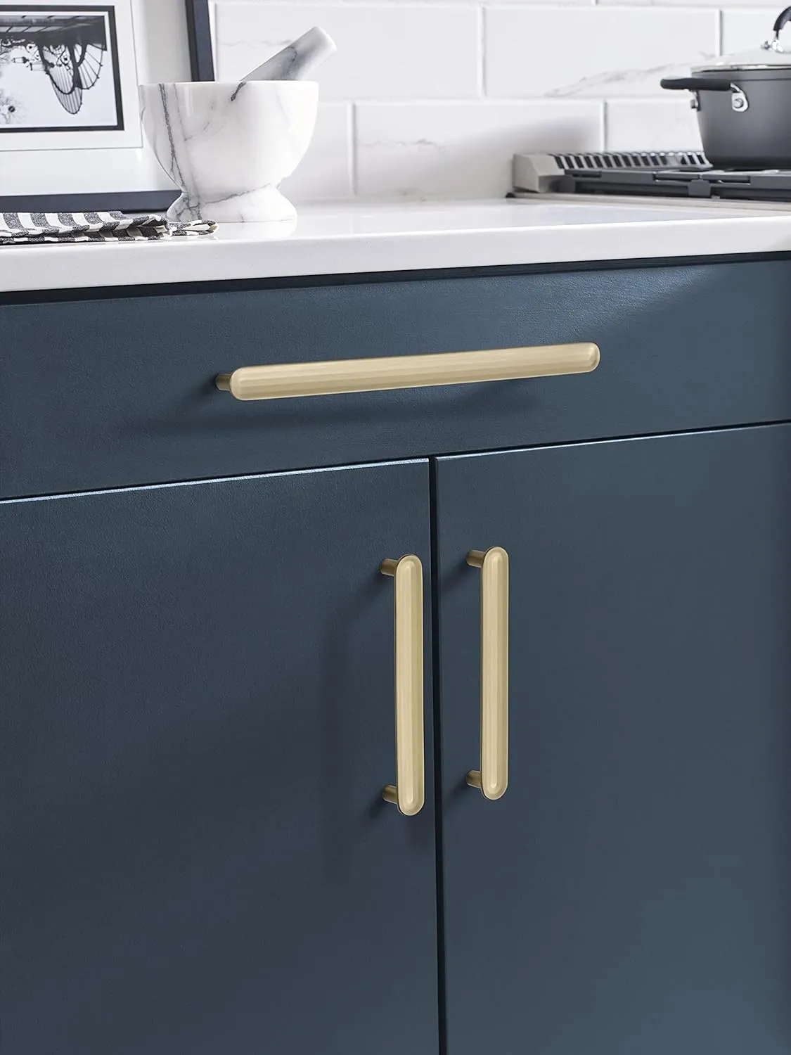 Amerock | Cabinet Pull | Golden Champagne | 5-1/16 inch (128 mm) Center to Center | Concentric | 1 Pack | Drawer Pull | Drawer Handle | Cabinet Hardware