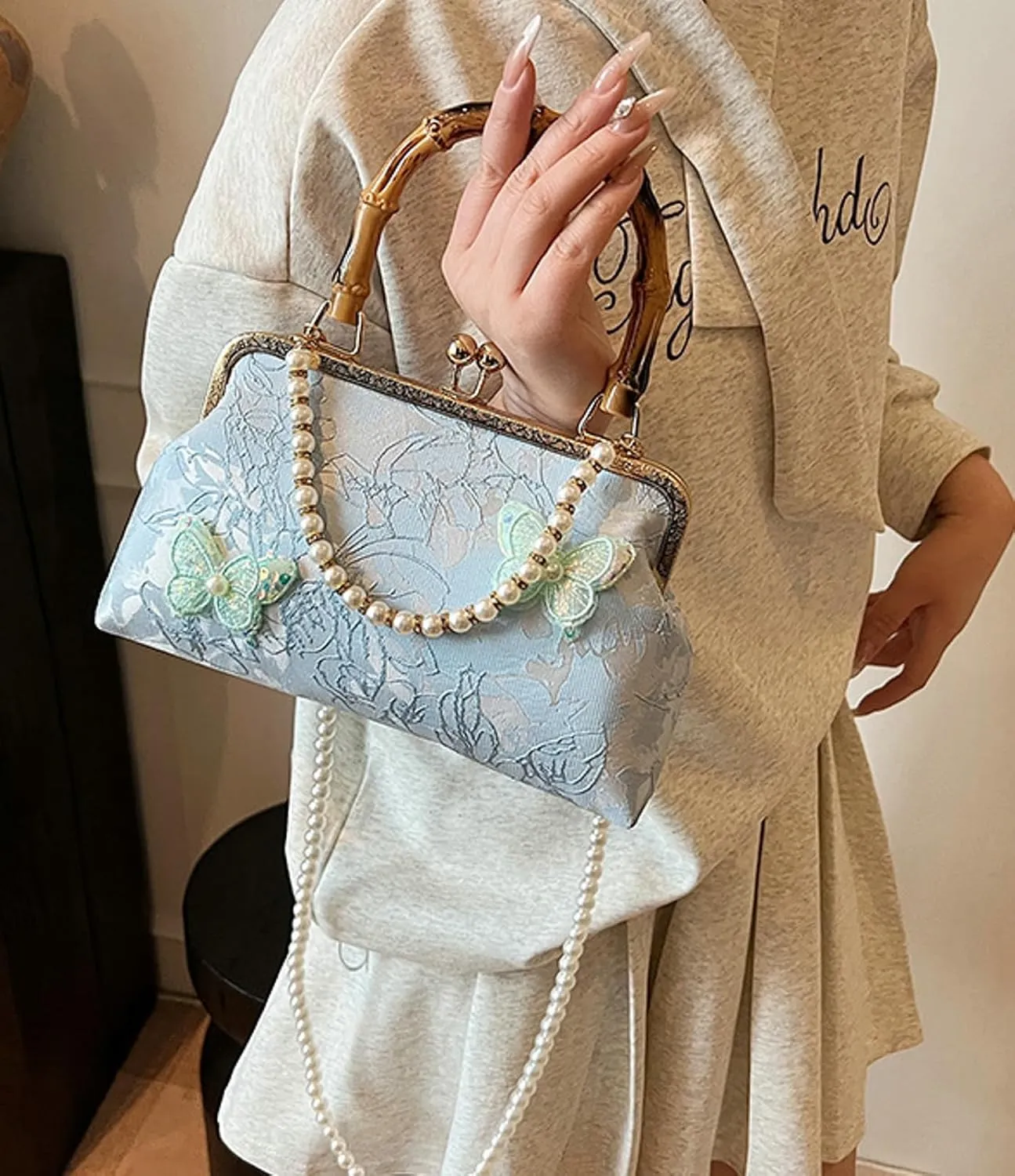 Bamboo Handle Handbag Women Elegant Kiss Lock Clutch with 3D Butterfly Embroidery Crossbody Purse Chinese Style