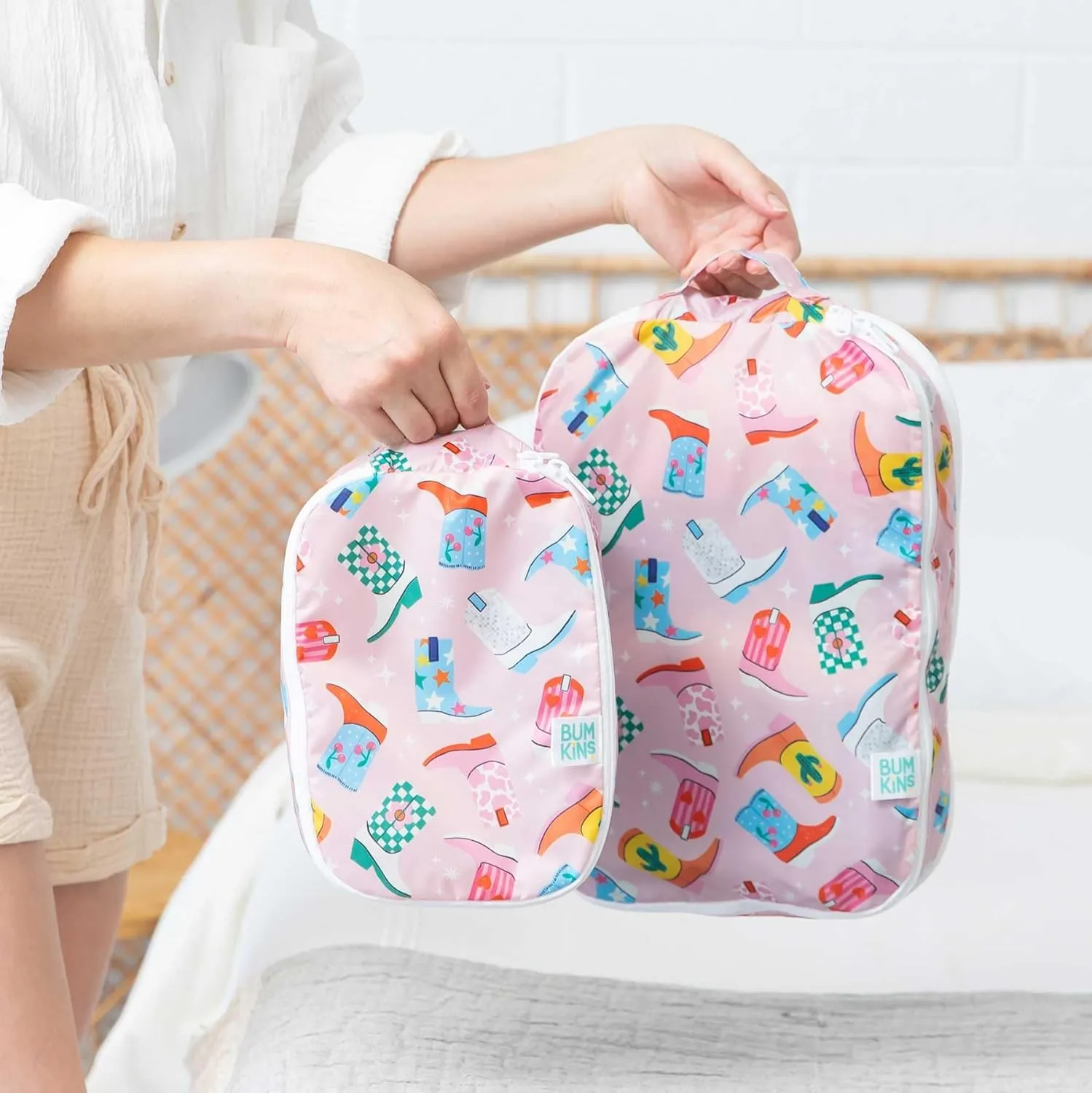 Bumkins Packing Cubes and TSA Approved Pouches for Travel Bag, Organize Luggage with Compression Bags, Essential Traveling Accessories to Pack Clothes, Toiletries Carry On Suitcase, 5-pc Cowgirl Boots
