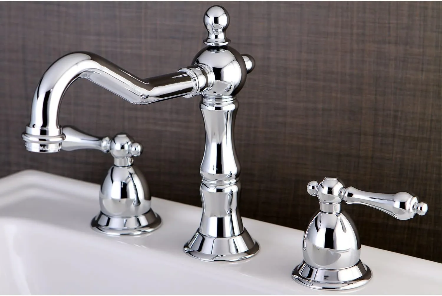 Kingston Brass KS1972AL Heritage Widespread Lavatory Faucet with Metal lever handle, Polished Brass,8-Inch Adjustable Center