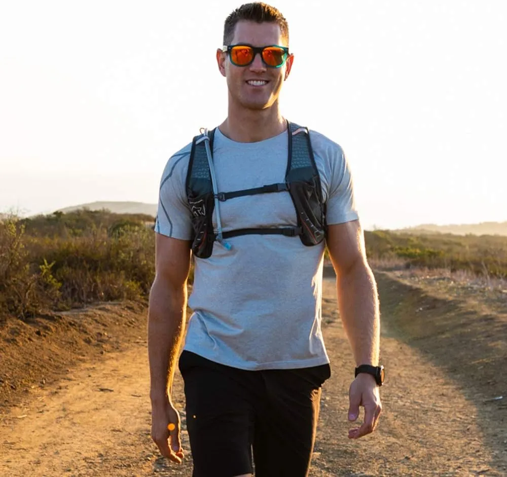 Nathan TrailMix Running Vest/Hydration Pack. 7L (7 Liters) for Men and Women | 2L Bladder Included (2 liters). Zipper, Phone Holder, Water