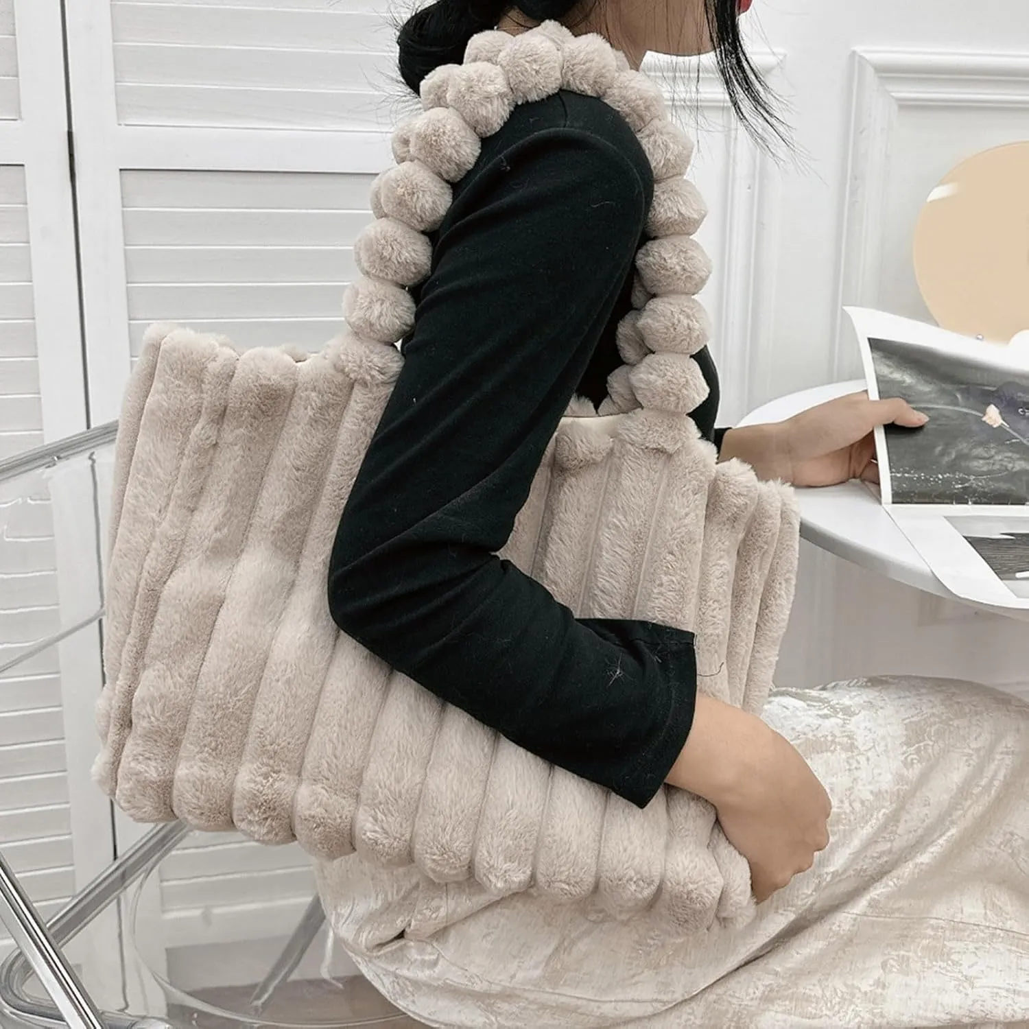 New Large Capacity Tote Bag High End Single Shoulder Furry Bag Shoulder Bags for Women (WH2, One Size)