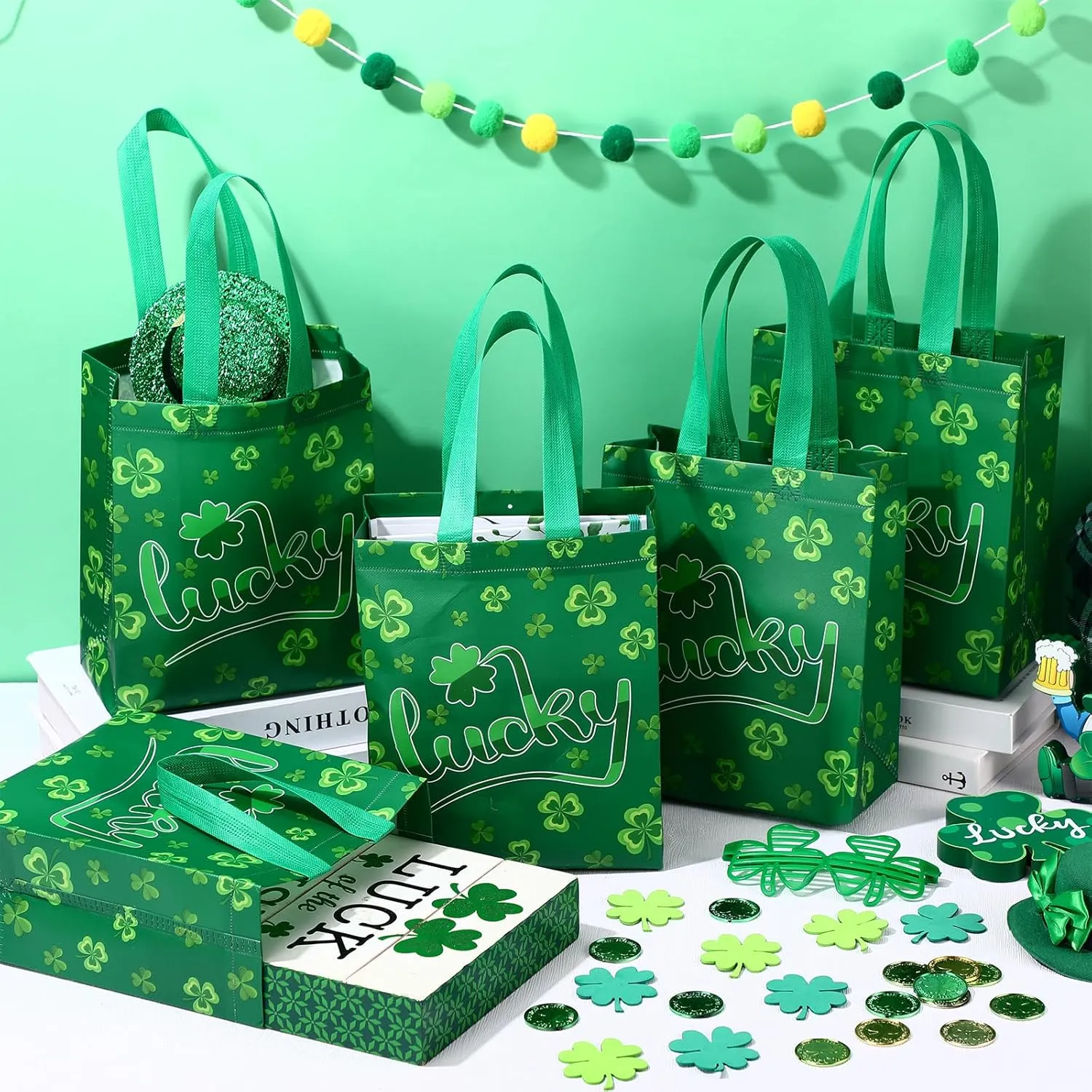 Supervitae 24 Pack St Patrick's Day Gift Bags Bulk Medium Irish Shamrock Party Favor Bags Reusable Totes Non Woven Goodie Totes for St Patrick's Party Favors Birthday Supplies(9.8" x 7.9" x 3.9")
