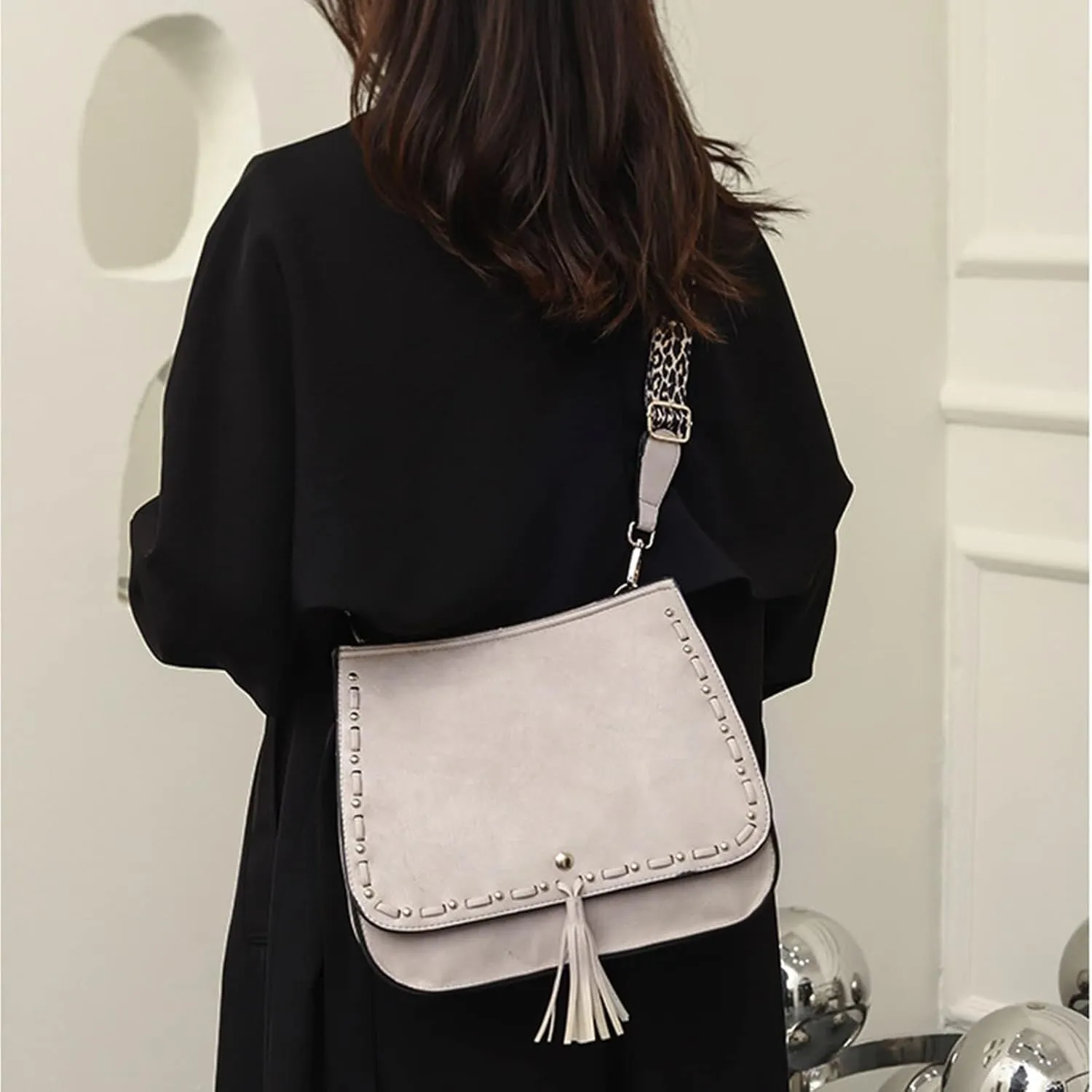Tassel Design Handbags Vintage Satchel Purse Women Shoulder Crossbody Purse with Wide Guitar Strap