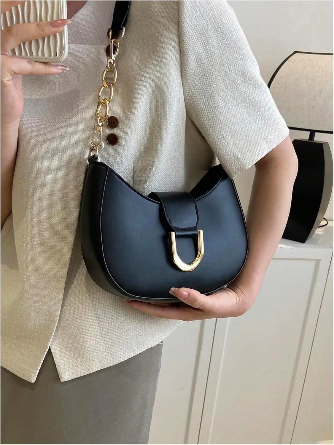 Verdusa Women's Metal PU Leather Bag Zipper Top Hobo Fashion Crescent Shoulder Bag