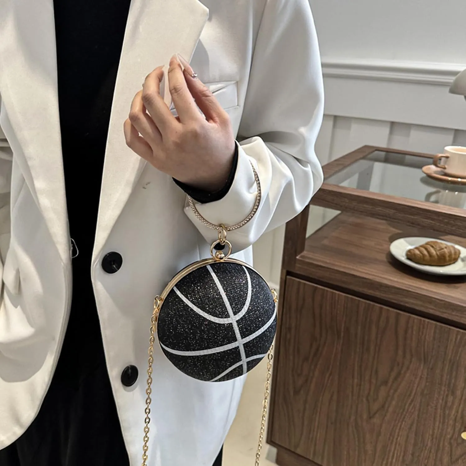 Women's Basketball Mini Round Messenger Bag - Diamond-Encrusted Handbag, Stylish Novelty Purse, Unique Design
