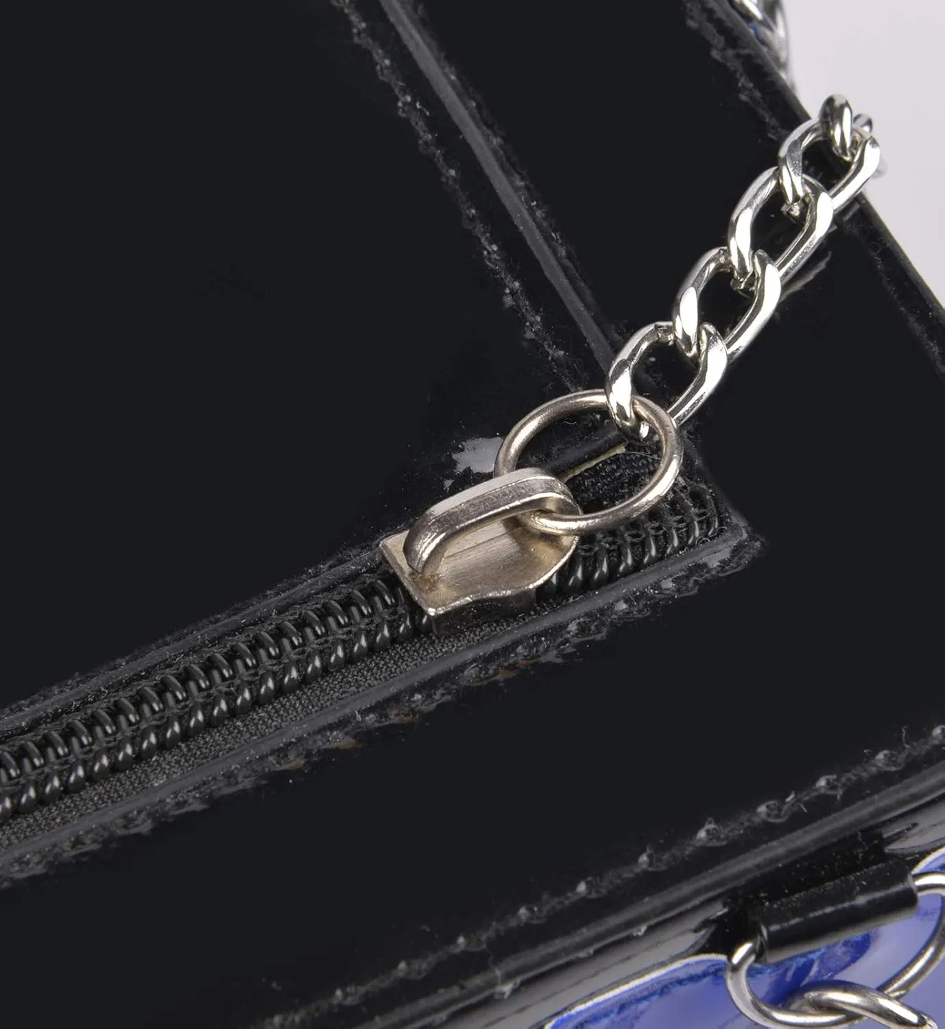 Women's Cute Cube Shape Handbag Magic Shoulder Bag Clutch Bag With Super Long Shoulder Strap